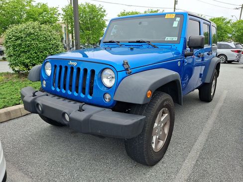 Used 2015 Jeep Wrangler Unlimited Sport w/ Quick Order Package 24S AWD/4WD image 2