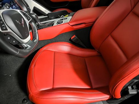 Used 2016 Chevrolet Corvette Stingray Convertible w/ 2LT Preferred Equipment Group RWD image 21