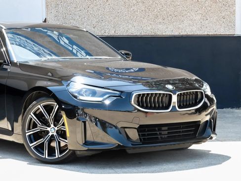 Used 2024 BMW 230i Coupe w/ Convenience Package RWD image 8