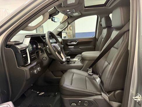 New 2026 GMC Sierra 1500 Denali w/ Technology Package AWD/4WD image 4