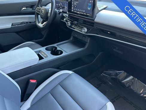 Certified 2024 Honda Prologue Touring image 18