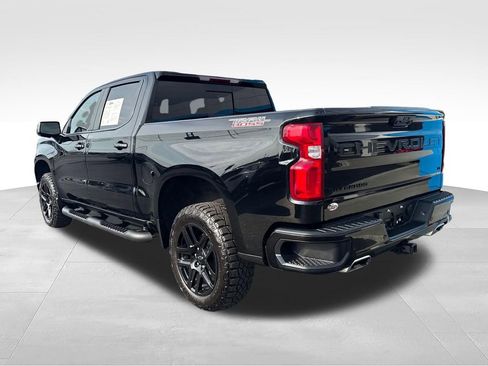 Used 2025 Chevrolet Silverado 1500 LT Trail Boss w/ LT Trail Boss Premium Package AWD/4WD image 7