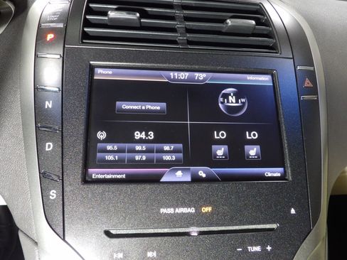 Used 2014 Lincoln MKZ AWD w/ Equipment Group 101A Select image 14