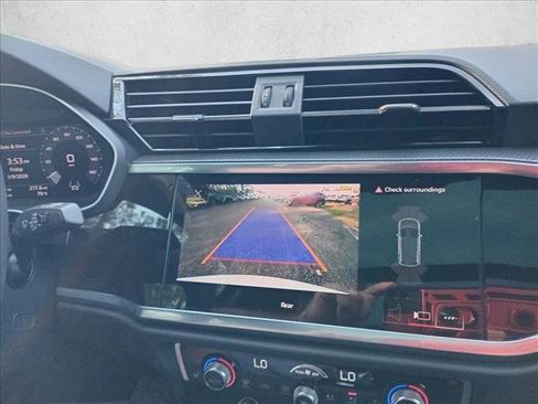 Certified 2025 Audi Q3 2.0T Premium w/ Convenience Package image 22