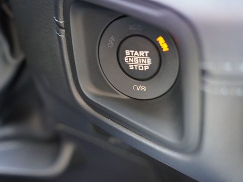 Certified 2025 Jeep Wrangler Unlimited Sahara w/ Safety Group image 28