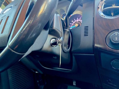 Used 2012 Ford F250 Lariat w/ Chrome Pkg image 20