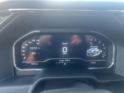 Used 2024 GMC Sierra 2500 Denali Ultimate w/ Max Trailering Package image 15