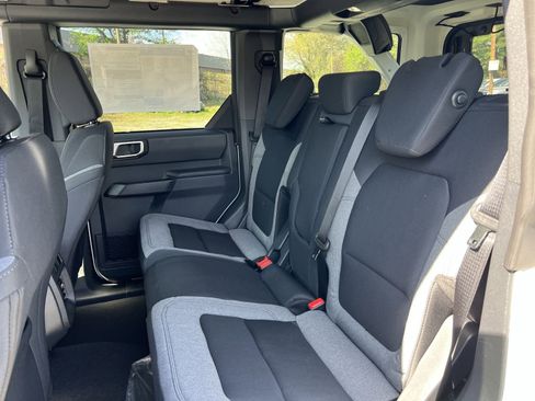 New 2026 Ford Bronco Big Bend image 24