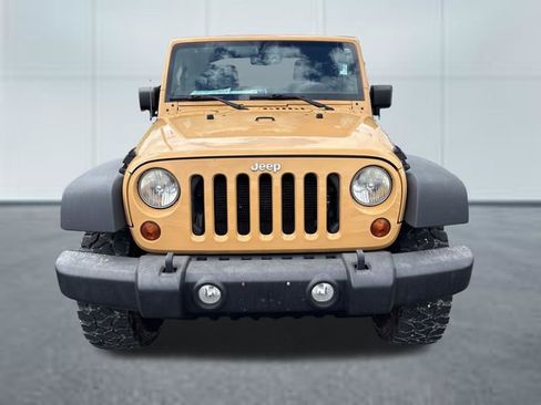 Used 2013 Jeep Wrangler Sport AWD/4WD image 6