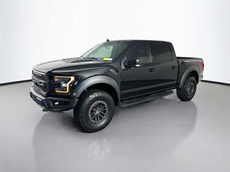 Used 2019 Ford F150 Raptor w/ Equipment Group 802A Luxury AWD/4WD video 3