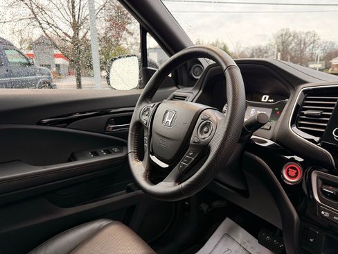Used 2023 Honda Ridgeline Black Edition image 26