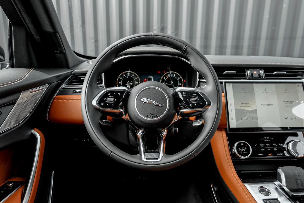 New 2026 Jaguar F-PACE R-Dynamic S AWD/4WD image 17