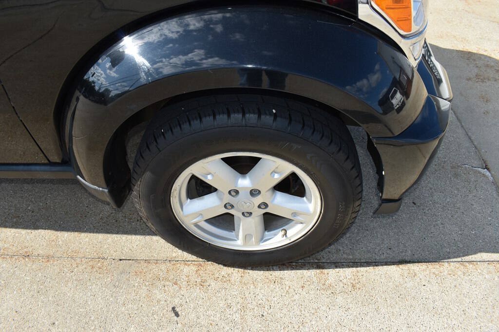 Used 2007 Dodge Nitro SLT AWD/4WD image 9