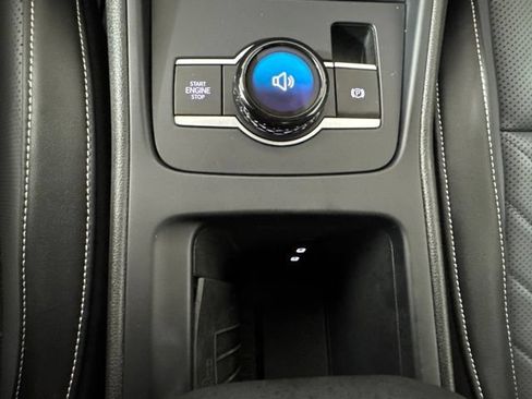 Certified 2025 Volkswagen Tiguan SE R-Line AWD/4WD image 16