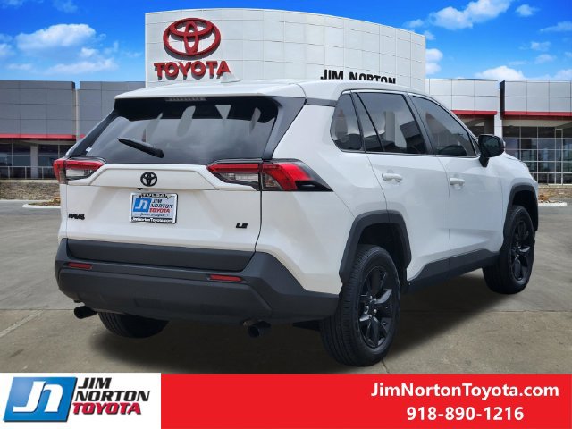 Used 2025 Toyota RAV4 LE FWD image 6