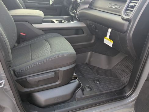 New 2026 RAM 2500 Big Horn AWD/4WD image 43