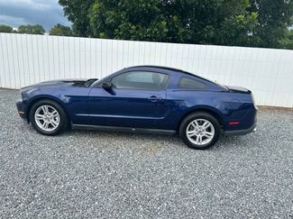 Used 2012 Ford Mustang Coupe RWD video 2