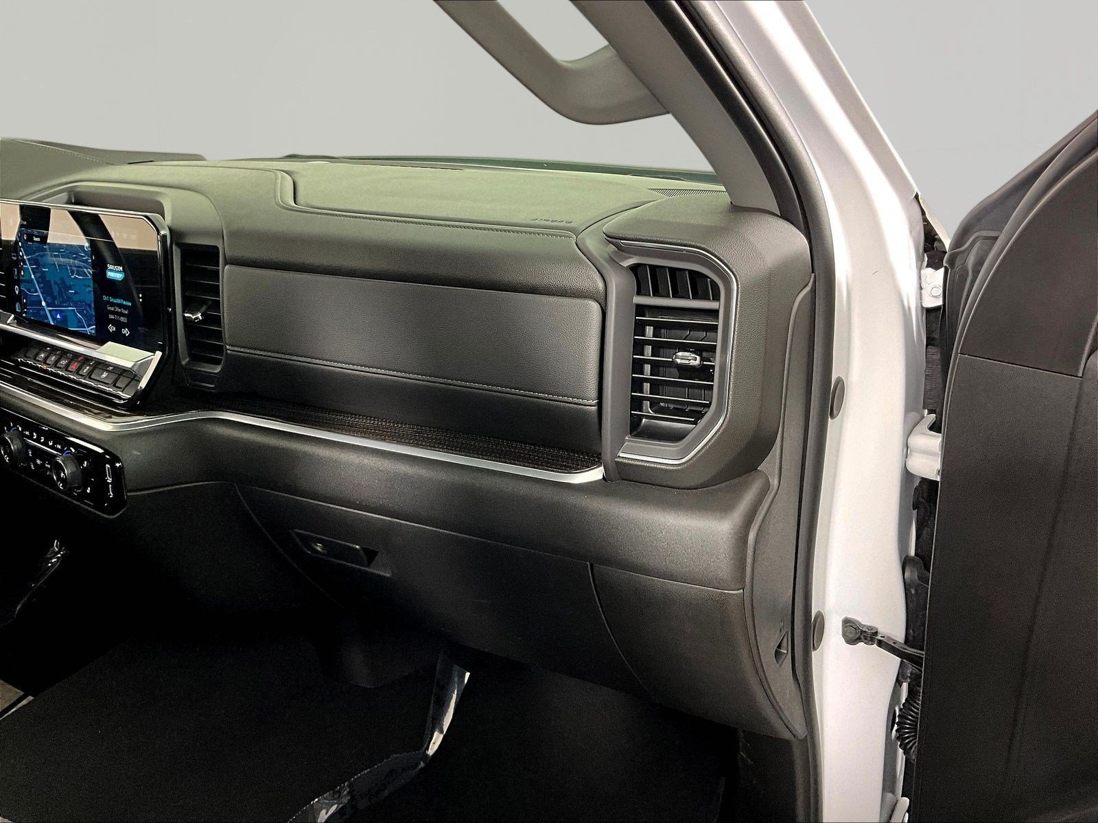 Used 2026 Chevrolet Silverado 1500 RST AWD/4WD image 27