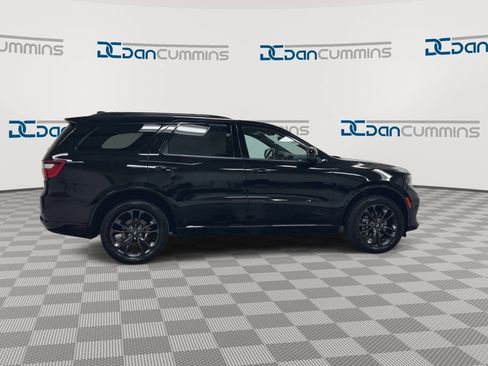 Used 2023 Dodge Durango GT w/ Blacktop Package AWD/4WD image 9