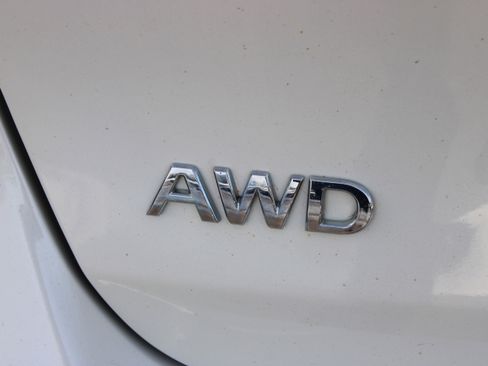 Used 2021 INFINITI QX50 Luxe w/ Appearance Package image 35