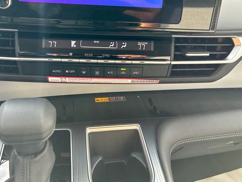 New 2026 Toyota Sienna LE image 22