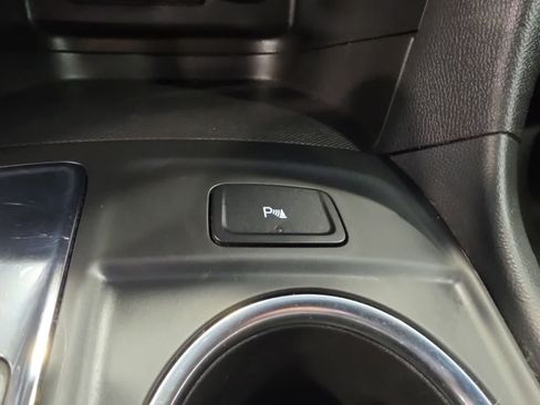 Used 2022 Chevrolet Equinox LT FWD image 23