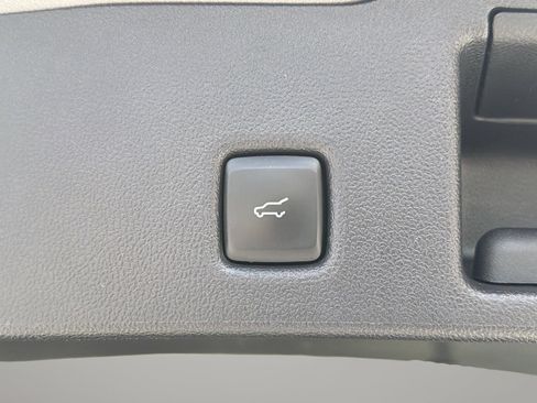Used 2024 Ford Escape ST-Line FWD image 9