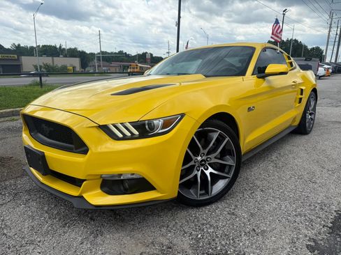 Used 2016 Ford Mustang GT Premium w/ Equipment Group 401A RWD image 23