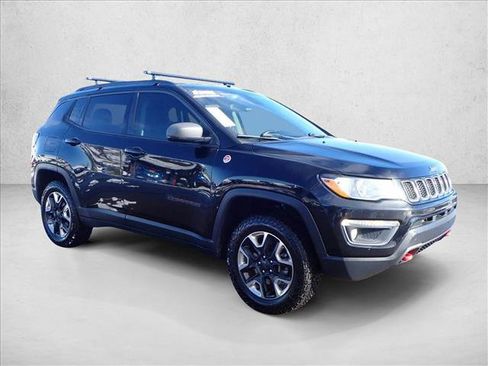 Used 2018 Jeep Compass Trailhawk image 6
