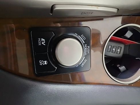 Used 2018 Lexus RX 450h F Sport w/ Premium Package image 26