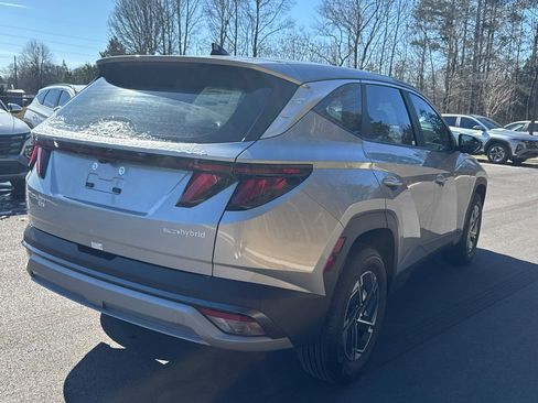 New 2026 Hyundai Tucson Blue SE AWD/4WD image 6