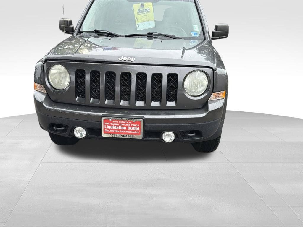 Used 2014 Jeep Patriot Sport w/ Power Value Group AWD/4WD image 2