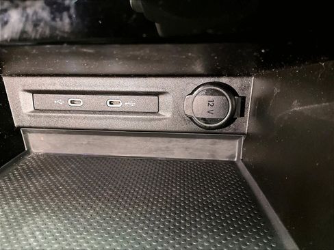 Used 2023 Volkswagen Taos S image 34