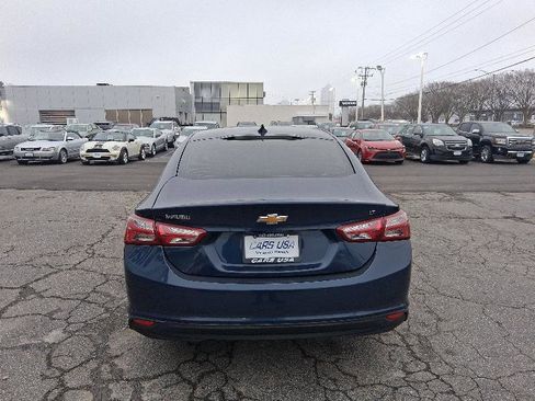 Used 2020 Chevrolet Malibu LT image 9