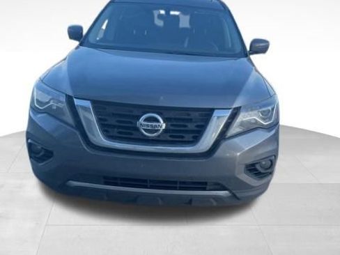 Used 2017 Nissan Pathfinder SL w/ SL Premium Package image 2