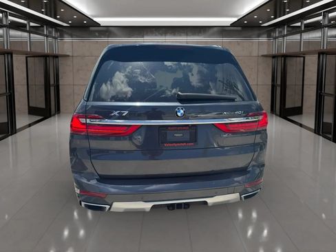 Used 2020 BMW X7 xDrive40i w/ Premium Package AWD/4WD image 4