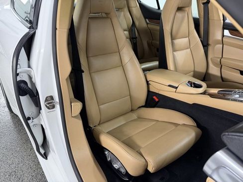 Used 2016 Porsche Panamera Edition image 25