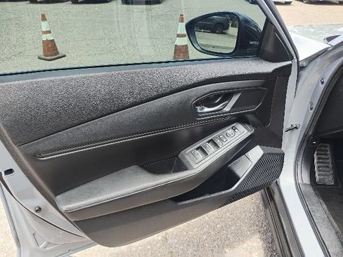 Used 2025 Honda Accord Sport image 7