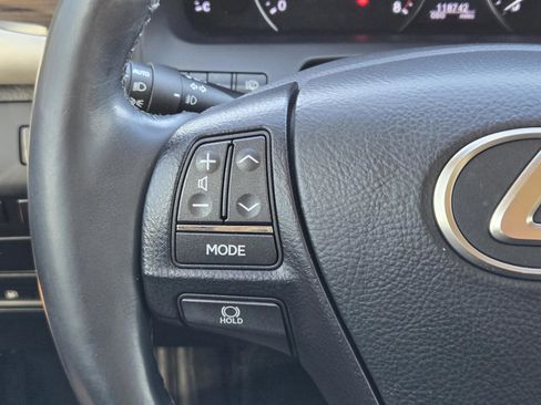 Used 2017 Lexus LS 460 Comfort Package w/ Comfort Package image 40