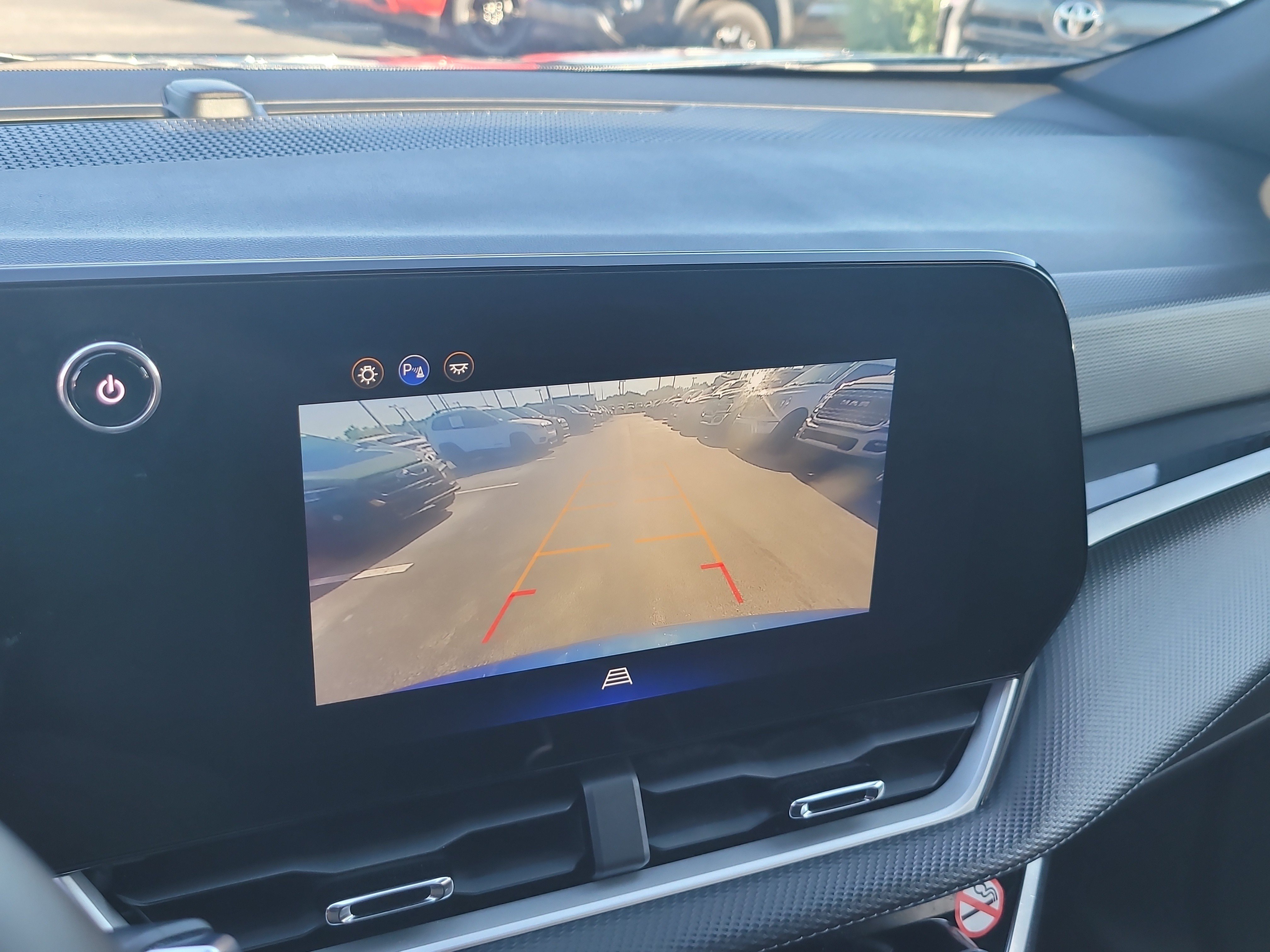 Used 2026 Chevrolet Equinox LT w/ Convenience Package II FWD image 22