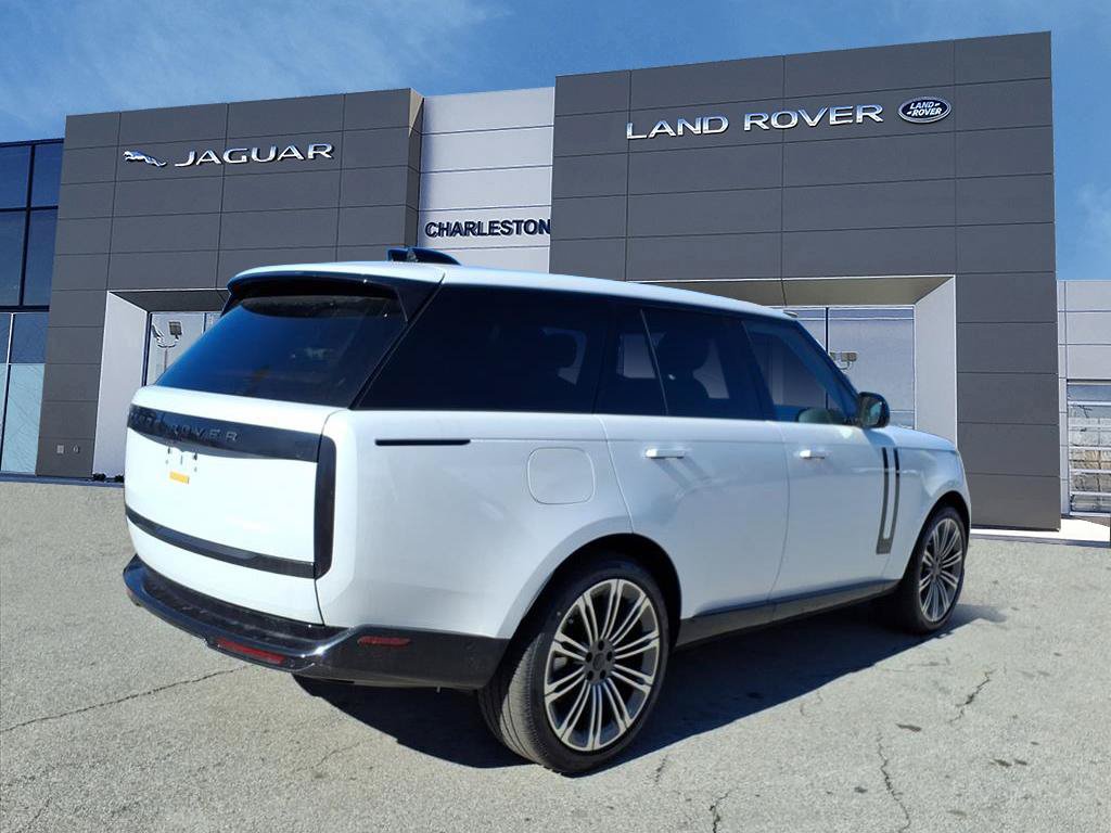 New 2026 Land Rover Range Rover SE AWD/4WD image 5
