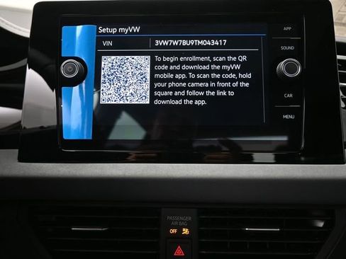 New 2026 Volkswagen Jetta SE image 6