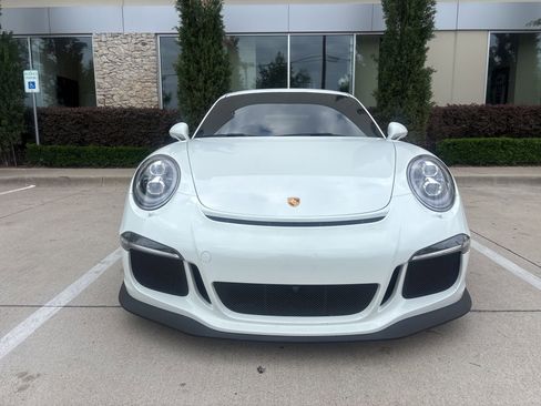 Used 2014 Porsche 911 GT3 w/ Sound Package Plus RWD image 3