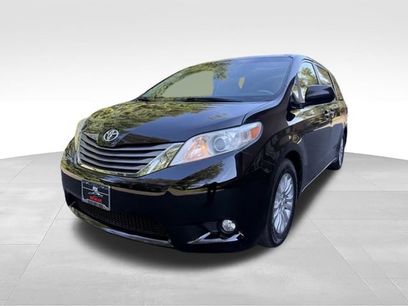 Used 2014 Toyota Sienna XLE