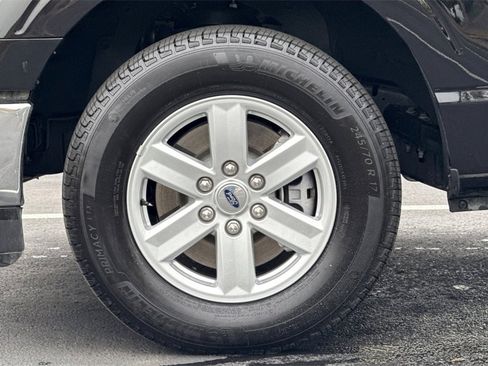 Used 2025 Ford F150 XLT image 13