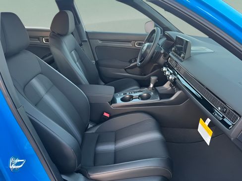 Used 2026 Honda Civic Sport image 32