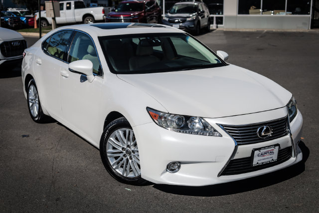 Used 2015 Lexus ES 350 w/ Luxury Package FWD image 7