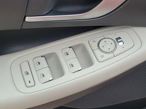 Used 2024 Hyundai Sonata SEL FWD image 23