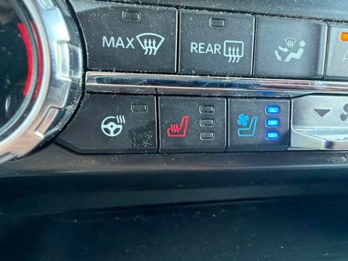 Used 2021 Ford F150 Lariat w/ Equipment Group 502A High AWD/4WD image 46