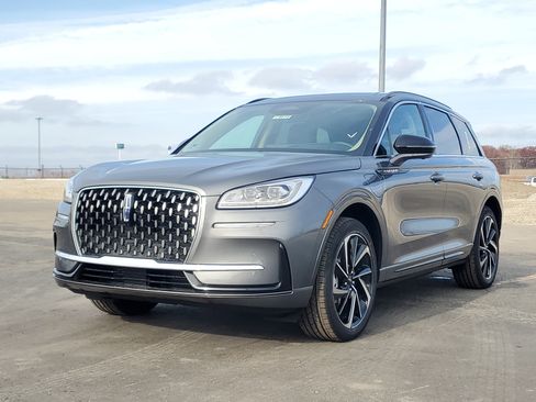 New 2026 Lincoln Corsair Grand Touring image 2